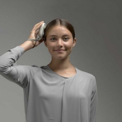 Е-гривна на Panasonic намалява бръчките и увисналата кожа (СНИМКИ)