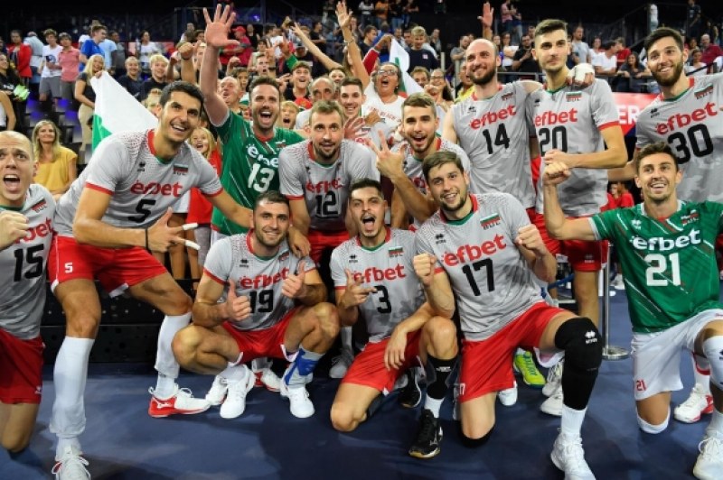 Трудна, но сладка победа! България на 1/8-финал на евроволей
