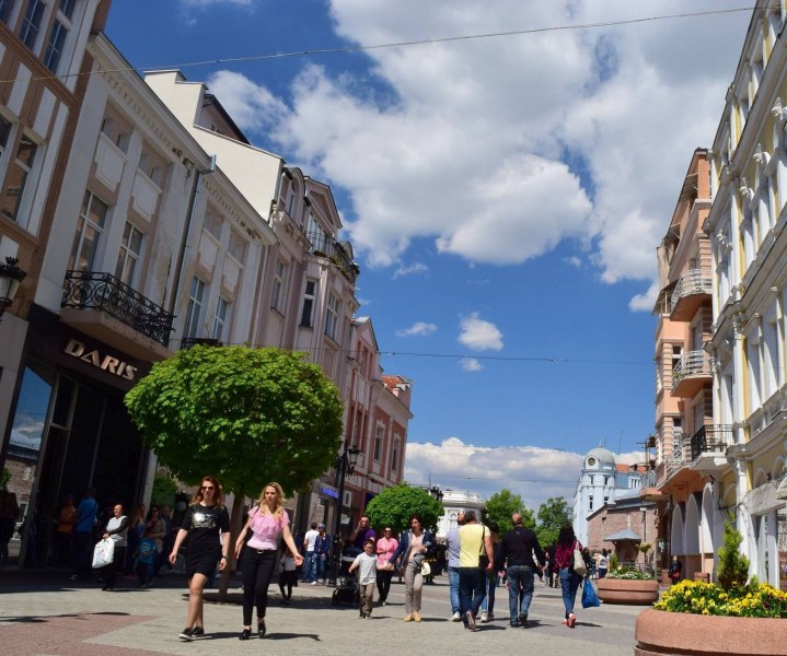 Главната на Пловдив остава най-дългата пешеходна зона в света