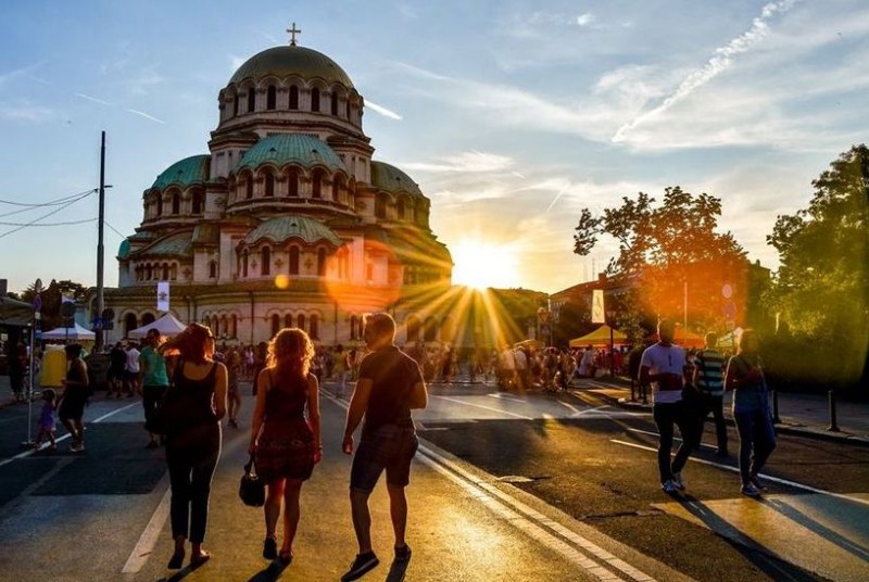 Лятото все пак си отива! Но не и днес - 30 празнични градуса в столицата