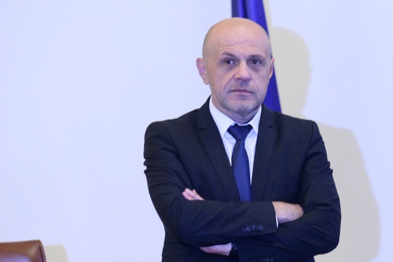 Томислав Дончев: Политическият срок на годност в България е доста къс!