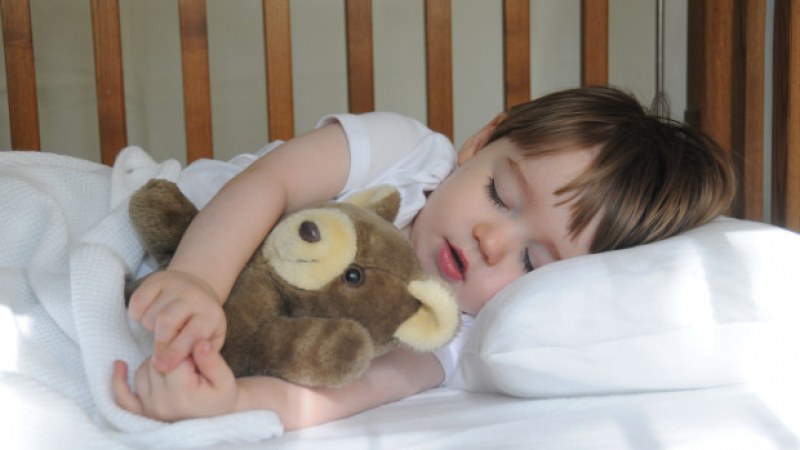 7 причини, за да си лягат децата навреме