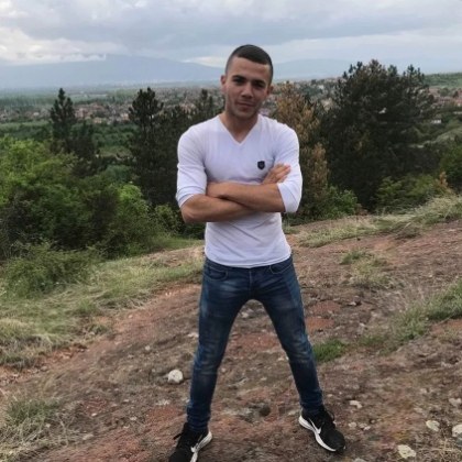 Смърт на ринга! Борис изкарал смешните €400 от фаталния бой. Струва ли си?