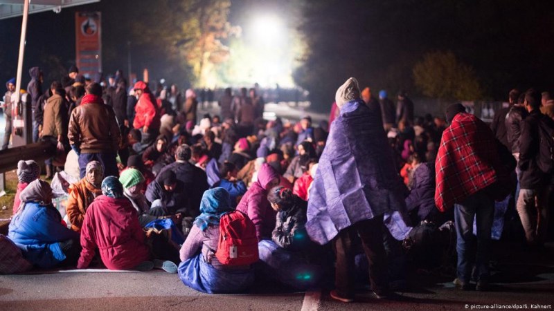 Банда с белезници – трафикирала мигранти към Сърбия и Западна Европа