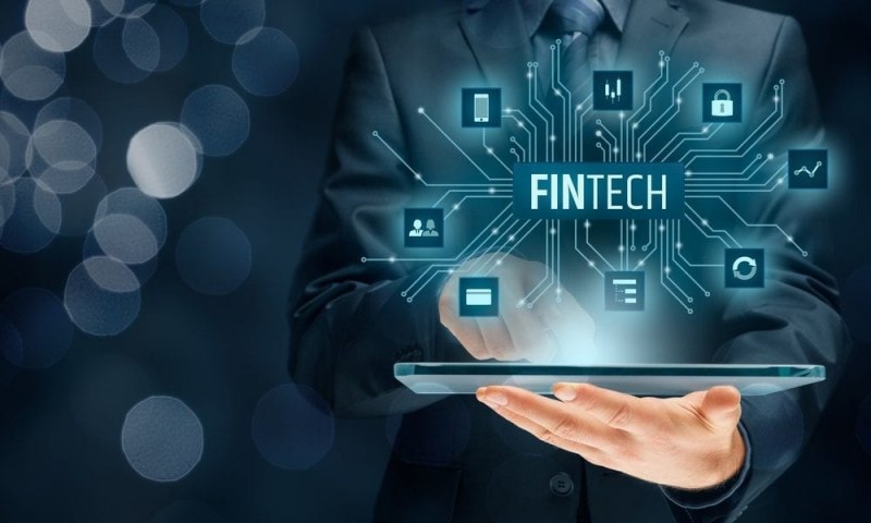 Финанси и технологии в едно – Fintech навлиза все повече на българския пазар
