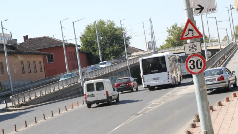 Отново джебчийство в градския в Пловдив, този път са свити 500 стотака