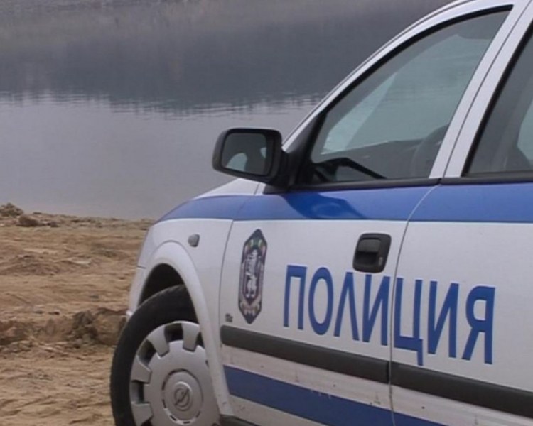 Откриха труп на издирван възрастен мъж в язовир край Хасково