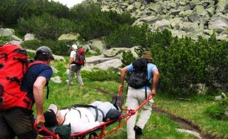 Турист падна и счупи крак в 15-метров водопад в Беласица. Спасиха го!