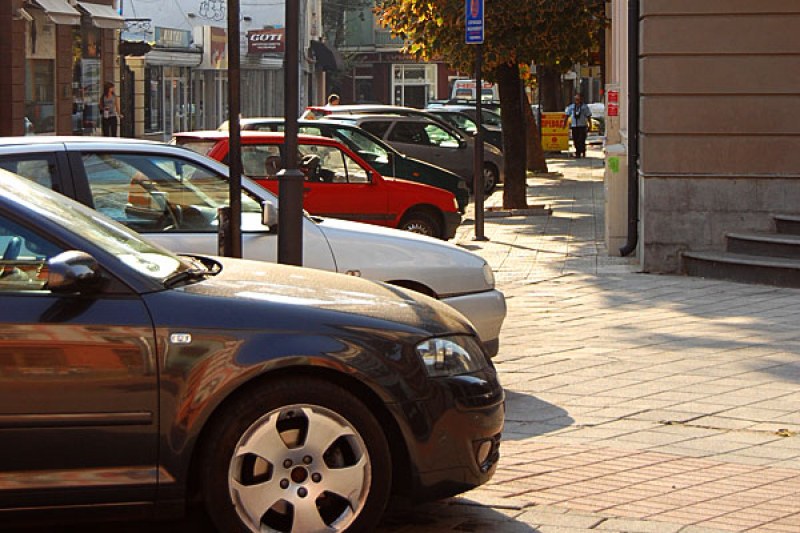 Днес, за 4 часа в Пловдив: Засякоха 314 неправилно паркирани! Колко ли са за месец?