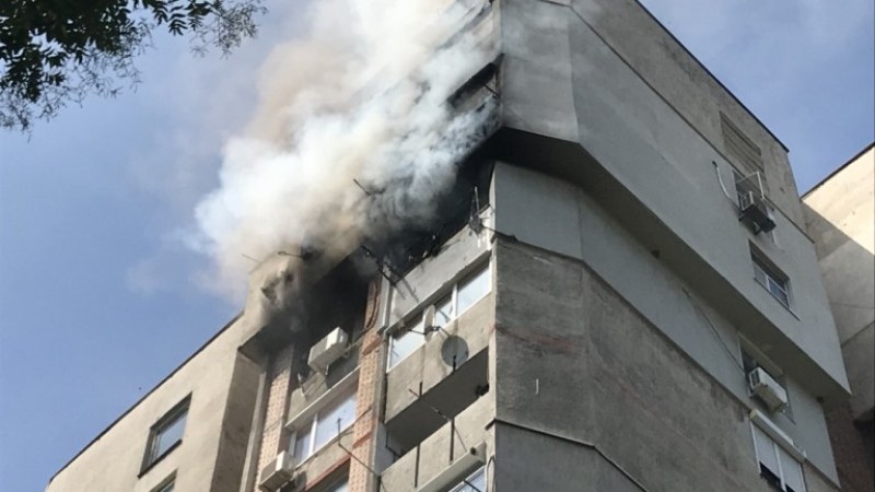 Пожар лумна в апартамент в столичния квартал 