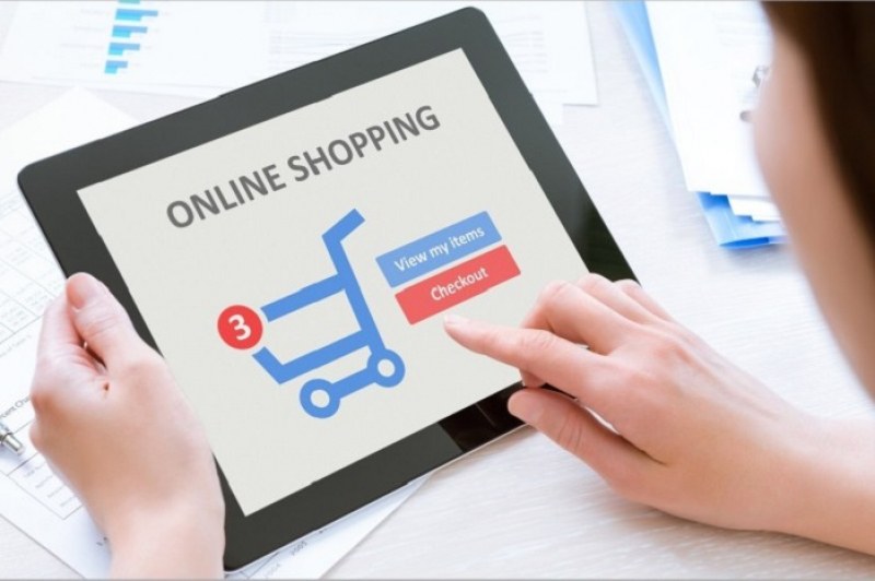 Триковете на онлайн пазаруването! Как да ги избегнем?