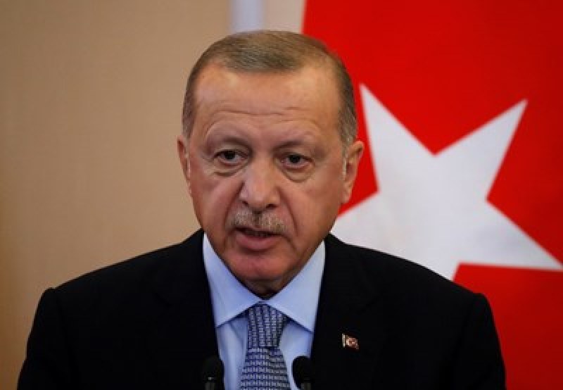 Ердоган пак плаши Европа с бежанците! Русия да спазва договора, иначе…