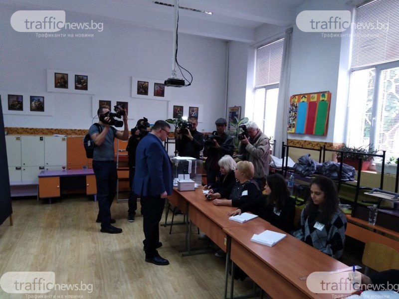 Цацаров от Пловдив: 23-ма са с обвинения за търговия с гласове!
