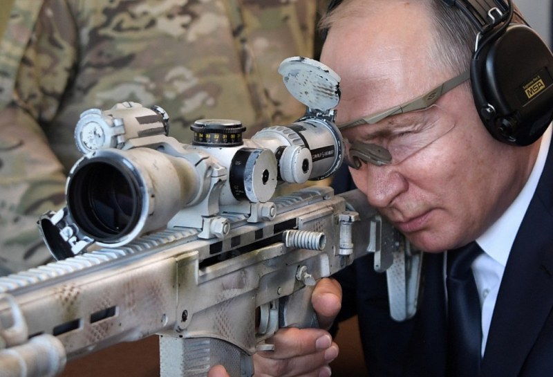 Путин се пъчи с руските оръжия: Без аналог са! Никого не заплашваме!