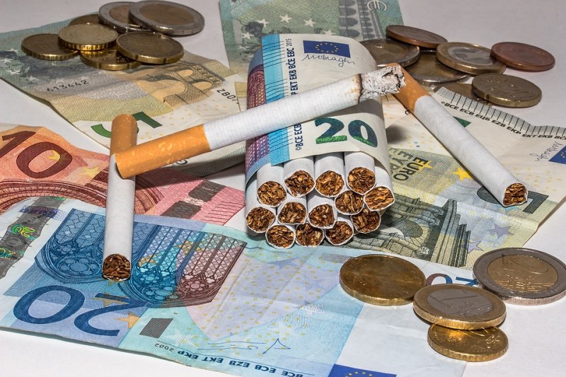 Цигари за 17 бона на границата. Българин ги купил за продажба в Германия