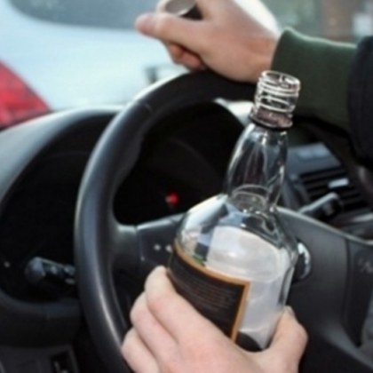 Кьоркютук пиян софиянец помете 9 автомобила с колата си и избяга! После се яви сам в полицията