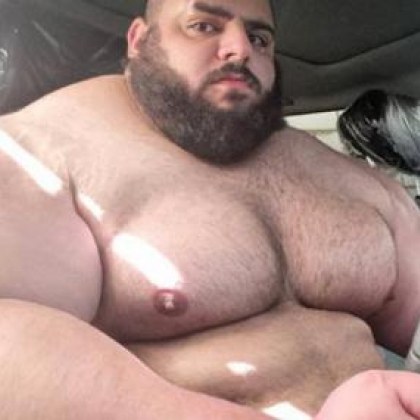 Иранския хълк подписа с BKFC и ще се бие с голи ръце