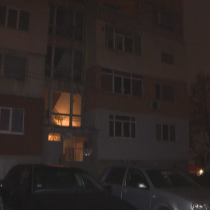 Газова бутилка взриви дом в Добрич – ранен мъж, три потрошени коли…