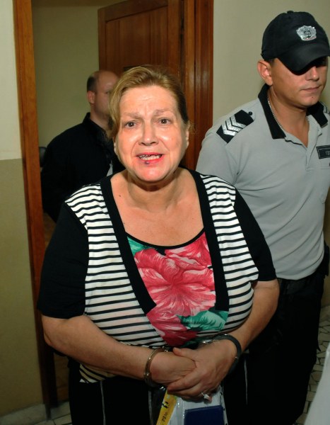 Бургаската учителка, уморила мъжа си, в затвора – 17 г. решетки!