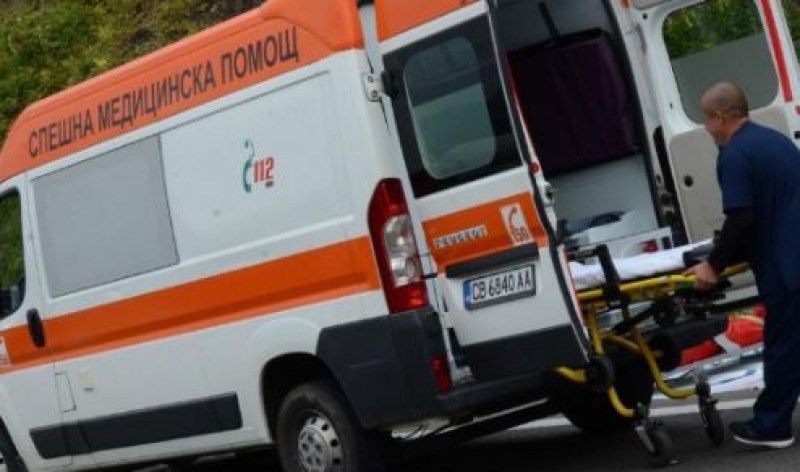 64-годишен пешеходец е блъснат от автомобил, починал намясто