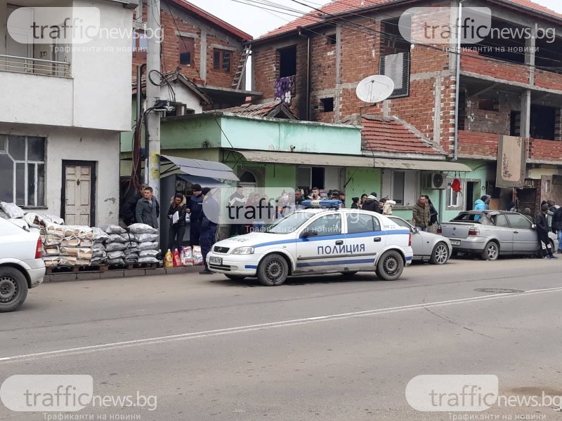 Гонго спретна гонка с полицията в Столипиново! Наркодилърът блъсна патрулка и... се обзаведе с белезници