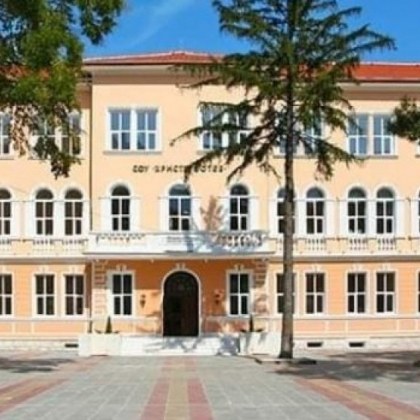 Обрат! Не респираторен вирус е погубил ученичката от Враца