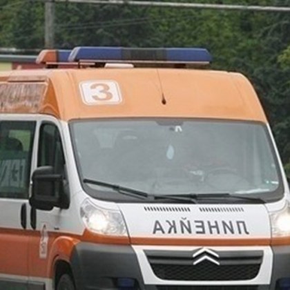 Тежка катастрофа с автомобил на НСО. Пострадало е дете