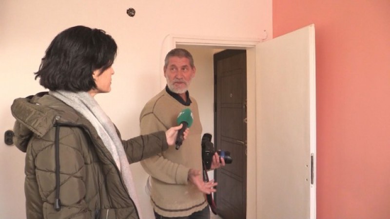 Поредно посегателство срещу бургаския фоторепортер Борислав Пенков