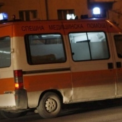 Петима са в болница след тежка катастрофа в Хасково, сред тях има и бременна жена