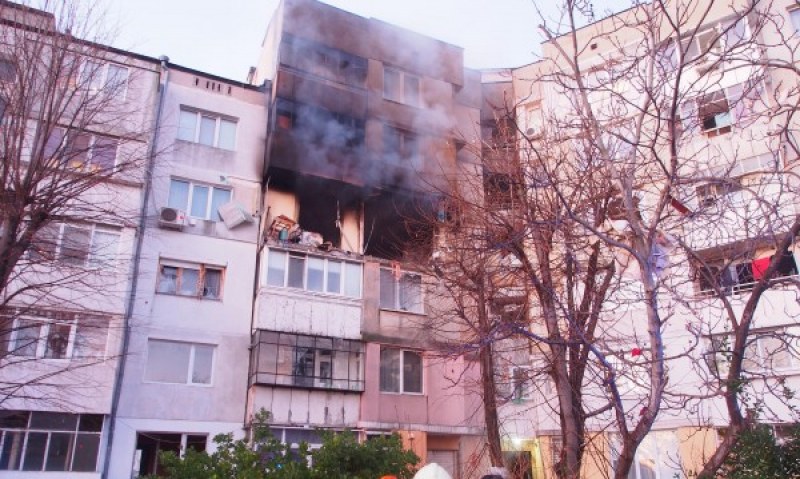 Обявиха за издирване предполагаемия причинител на взрива във Варна