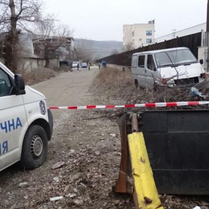 Няма следа от обирджиите на митницата в Благоевград
