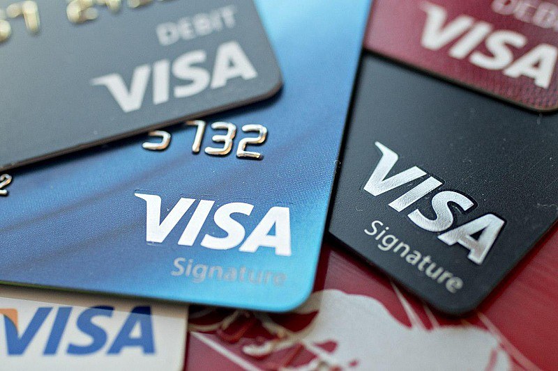 Visa обясни за срива с плащанията
