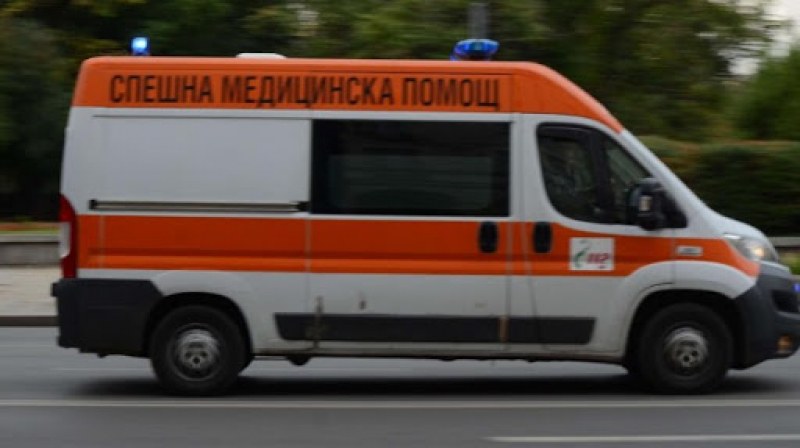 Дрогиран шофьор блъсна и уби мъж в Старозагорско