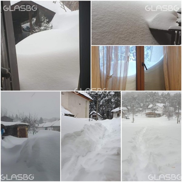 2 метра сняг затрупа села в Родопите! 4 дни няма път до Равногор и Атолука! СНИМКИ