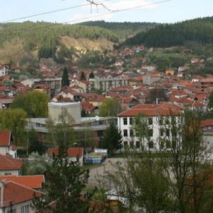 Българите в Босилеград притеснени заради откритото злато!