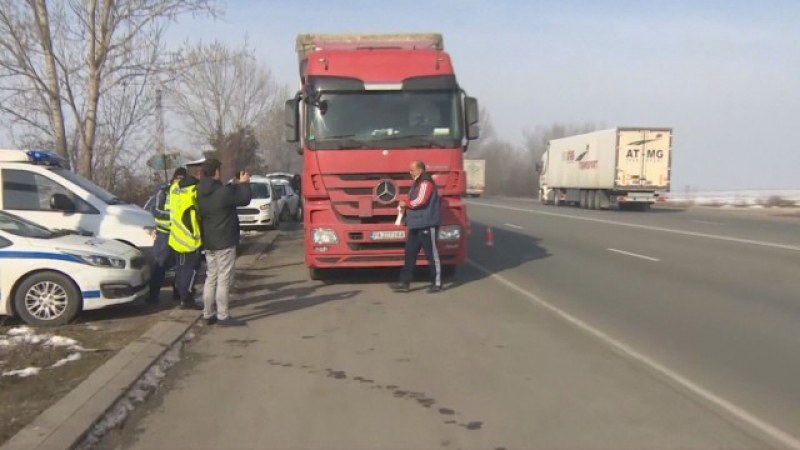 Акция! Засилени проверки от КАТ на автобуси и камиони