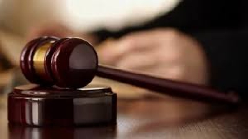 Син ще лежи в затвора за заплахи и бой над родителите си