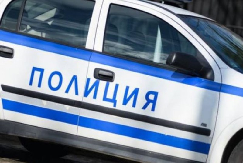 Акция в Самоков: Проверяват криминалния контингент