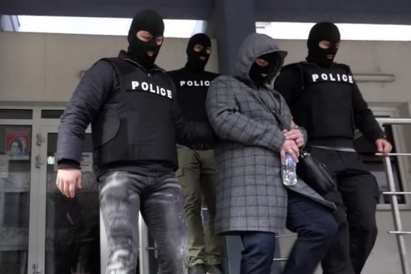 Съдът гледа мярката на полицаите, задигнали тото фиш от възрастна жена