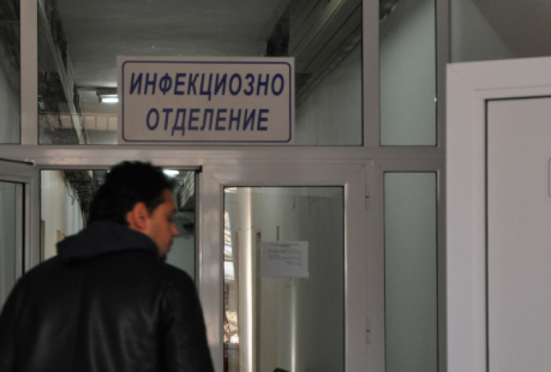 Втори случай със съмнение за коронавирус в Бургас! Изолираха студентка