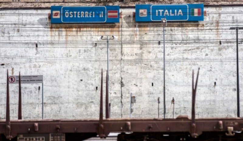 Австрия затваря границата си с Италия