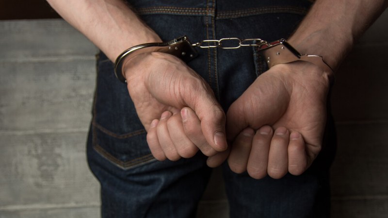 Арестуваха мъж за убийство на 55-годишен
