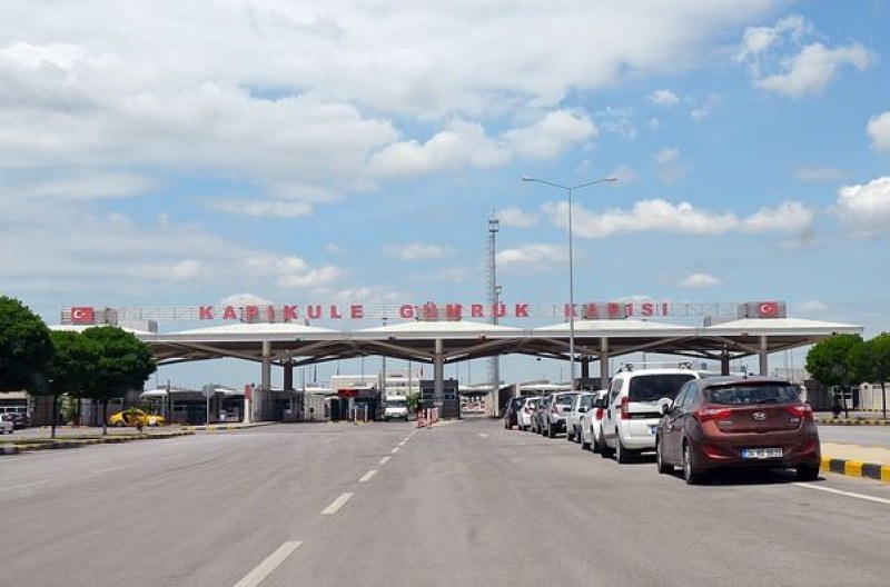 Турция затвори границите си България и Гърция