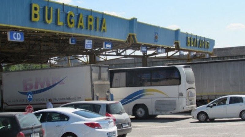 "Кулата" с интензивен трафик и в двете посоки - ситуацията на границите от последния час