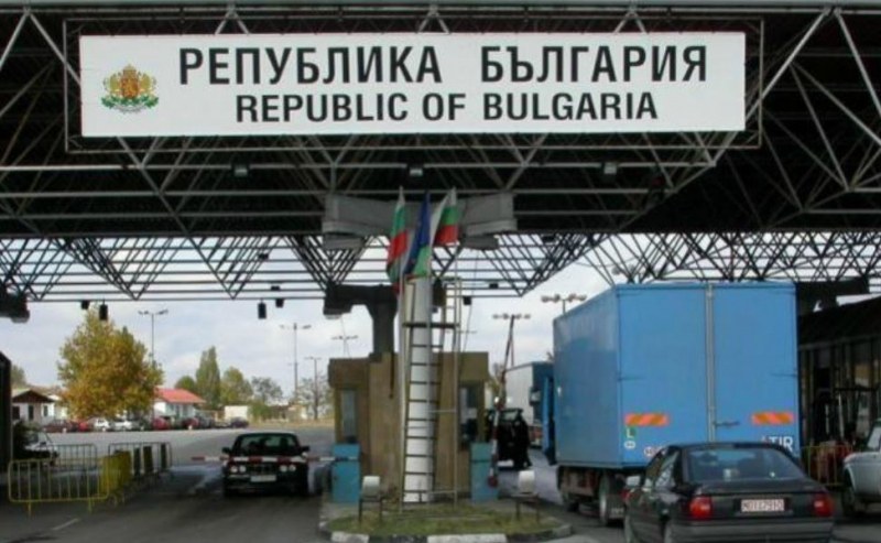 България затваря границите си!