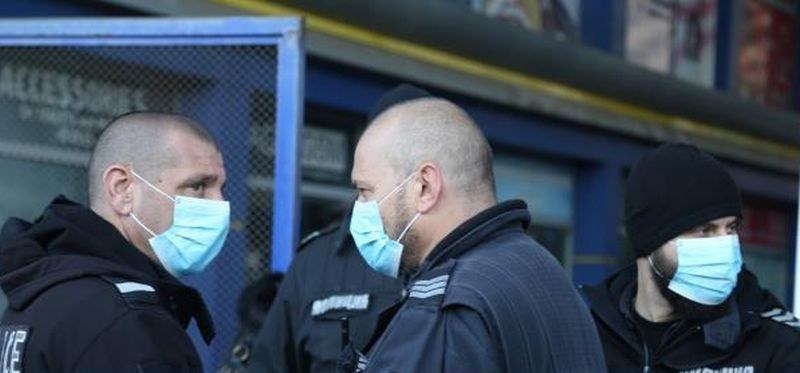 Нито един полицай не е с положителна проба за коронавирус