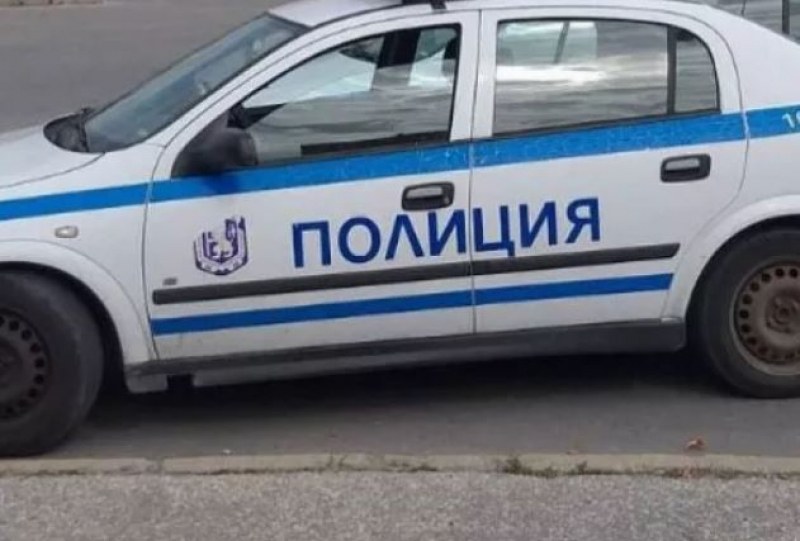 Мъж уби и зарови приятелката си в двора!