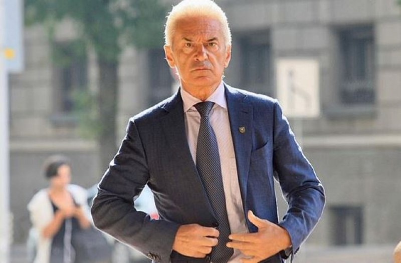 Волен Сидеров се появи!