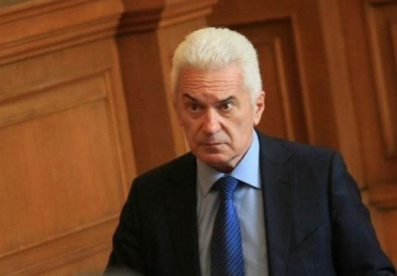100 бона гаранция и две нови обвинения за Сидеров
