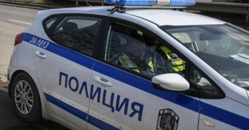 Жена премина през КПП за работа в почивен ден, спипаха я